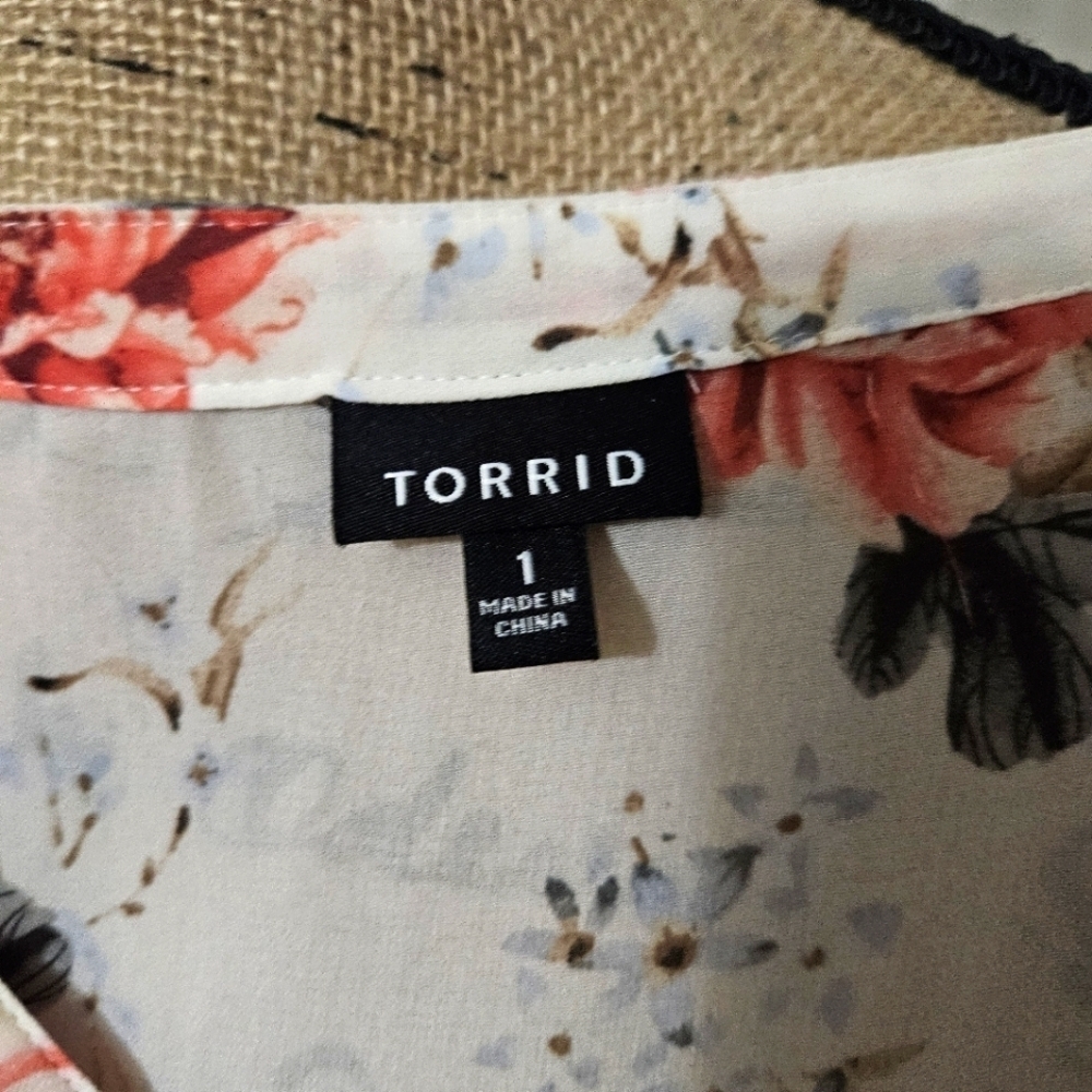 Torrid Lexie Babydoll Chiffon High-Low Sheer Floral Tunic Size 1 (1X) - Picture 9 of 13
